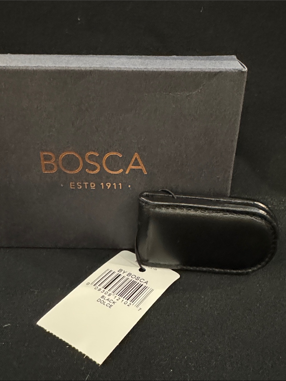 NIB Bosch Black Leather Key & Card Holder